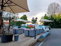 Atmosphère du Restaurant La perle bleue ILLKIRCH à Illkirch-Graffenstaden - n°6