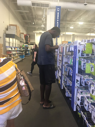 Electronics Store «Best Buy», reviews and photos, 4500 Van Nuys Blvd, Sherman Oaks, CA 91403, USA