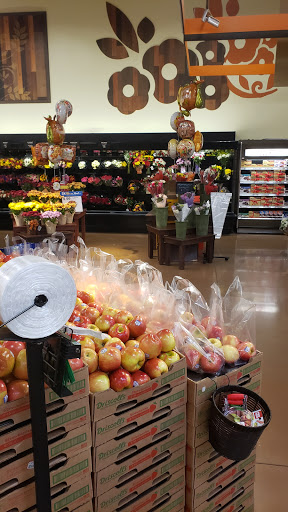 Grocery Store «Kroger Marketplace», reviews and photos, 1700 Declaration Dr, Independence, KY 41051, USA