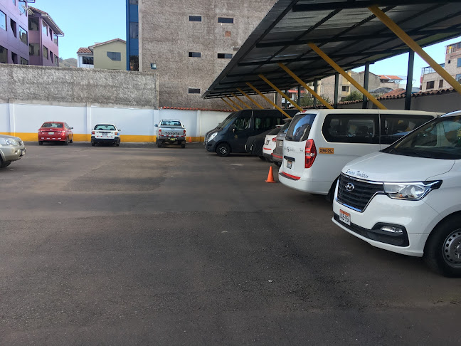 Parking Vip - Garaje / Playa de Estacionamiento - Servicio de transporte