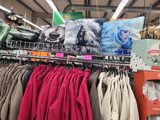 Discount Store «Wheeler Dealer», reviews and photos, 1750 Mt Jefferson Ave, Woodburn, OR 97071, USA