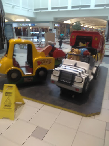 Shopping Mall «Orlando Fashion Square», reviews and photos, 3201 E Colonial Dr, Orlando, FL 32803, USA