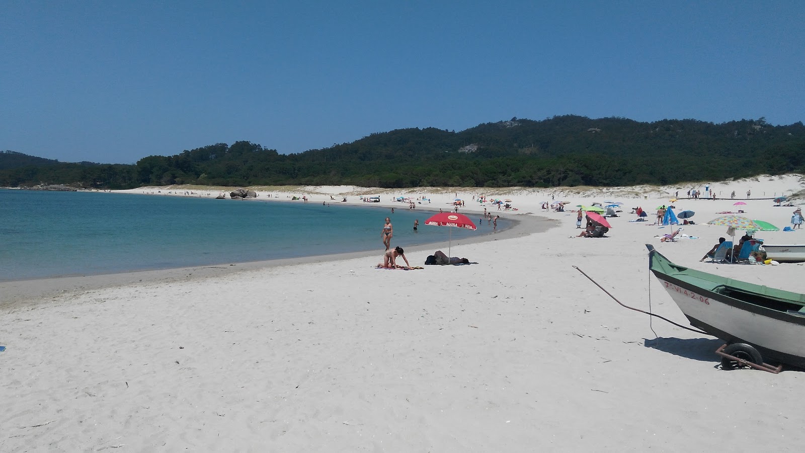 Zdjęcie Playa de Nerga z przestronna plaża