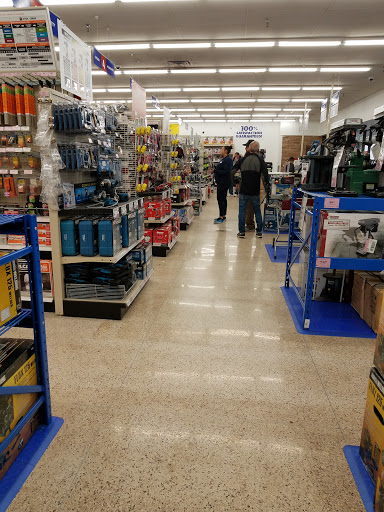 Hardware Store «Harbor Freight Tools», reviews and photos, 904 N Lake St, Aurora, IL 60506, USA