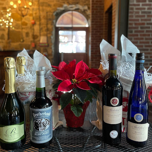 Winery «Brotherhood Winery», reviews and photos, 100 Brotherhood Plaza Dr, Washingtonville, NY 10992, USA