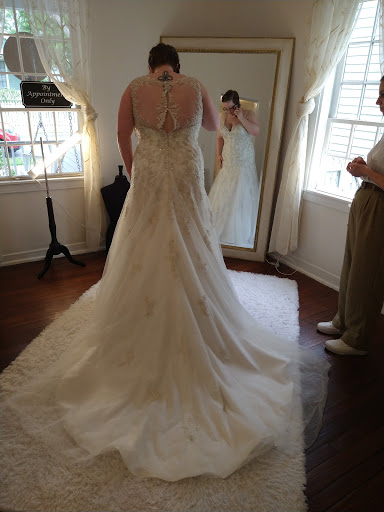 Bridal Shop «Simply Elegant Couture Bridal and Prom», reviews and photos, 410 E Wright St, Pensacola, FL 32501, USA