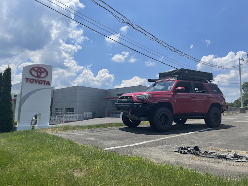 Toyota Dealer «Curry Toyota Of Connecticut», reviews and photos, 832 Straits Turnpike, Watertown, CT 06795, USA