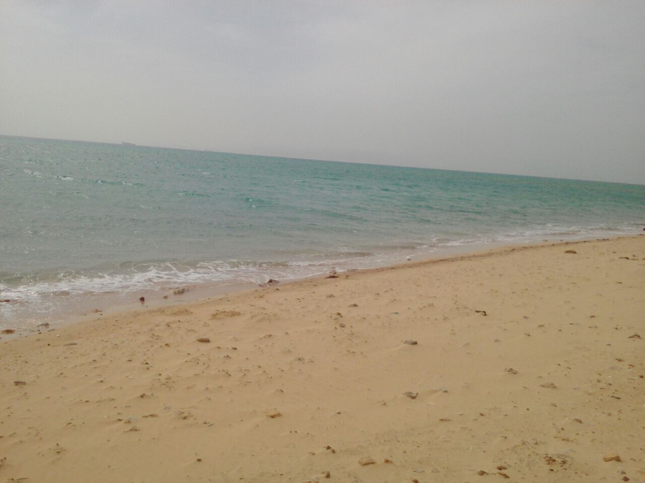 Zdjęcie Abu Nunes Beach z przestronna zatoka