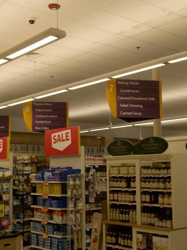 Grocery Store «Stop & Shop», reviews and photos, 209 N Main St, Andover, MA 01810, USA