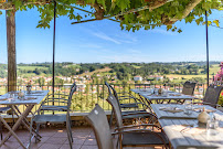 Atmosphère du Restaurant Salon Cyrano à Cambo-les-Bains - n°19