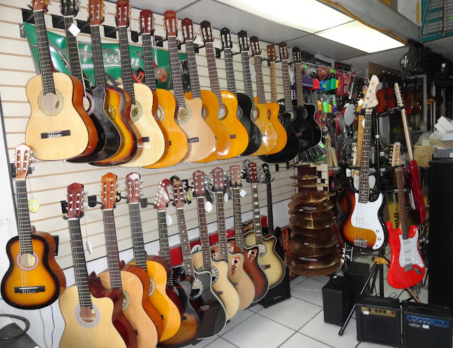 Opiniones de Sony Centro Musical en Loja - Tienda de instrumentos musicales