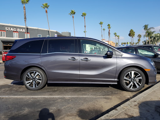 Honda Dealer «Norm Reeves Honda Superstore Irvine», reviews and photos, 16 Auto Center Dr, Irvine, CA 92618, USA