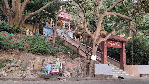 Three Jewels Pagoda