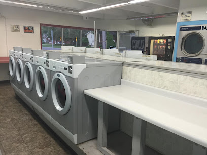 Corner Giant Wash & Laundromat