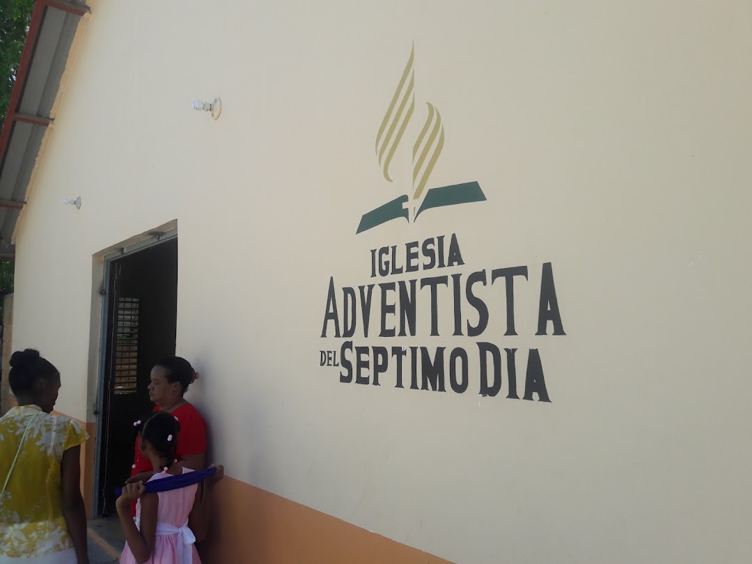 Iglesia Adventista de Pedernales
