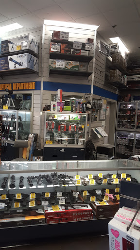 Sporting Goods Store «Big 5 Sporting Goods - Lake Elsinore», reviews and photos, 18298 Collier Ave, Lake Elsinore, CA 92530, USA