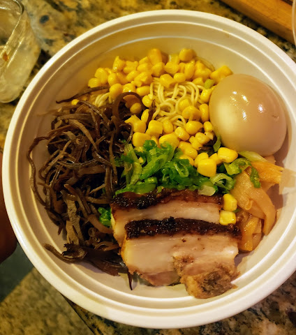 Tanoshii Ramen by null