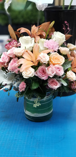 Florist «Cerritos Hills Florist», reviews and photos, 11827 South St, Cerritos, CA 90703, USA