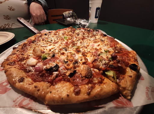 Mac’s Pizza Pub