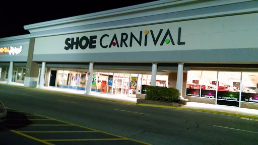 Shoe Store «Shoe Carnival», reviews and photos, 6159 E State St, Rockford, IL 61108, USA