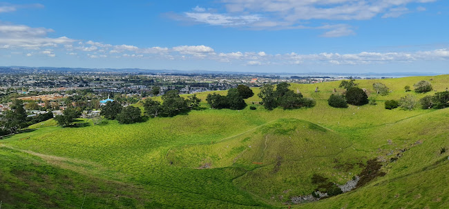 Mangere Mountain Education Centre - Auckland