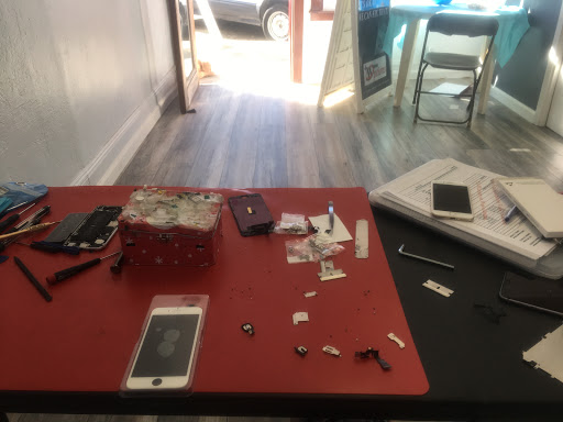 Cell Phone Store «Wireless Options», reviews and photos, 337 19th St, Oakland, CA 94612, USA