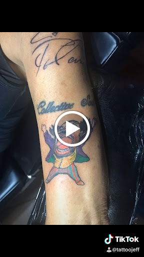 Explore small alien tattoo ideas, creative tattoo ideas in Phoenix, available at The Snooty Fox Tattoo and piercing