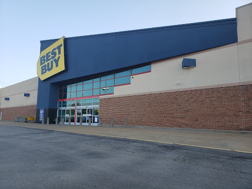 Electronics Store «Best Buy», reviews and photos, 12410 St Charles Rock Rd, Bridgeton, MO 63044, USA