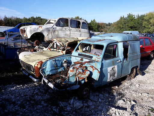 Photo 1 - Nanthiat Auto Casse