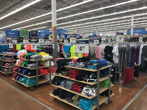 Department Store «Walmart Supercenter», reviews and photos, 100 Crossings Blvd, Elverson, PA 19520, USA