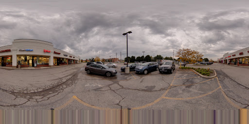 Eye Care Center «Haute Optique», reviews and photos, 129 W Townline Rd, Vernon Hills, IL 60061, USA