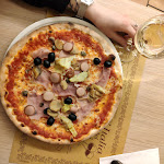 Photo n°2 de l'avis de Kseniia.u fait le 06/02/2020 à 18:55 sur le  Luna Rossa à Milan