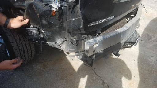Auto Body Shop «Pinellas Autobody and Service», reviews and photos, 2084 Range Rd, Clearwater, FL 33765, USA