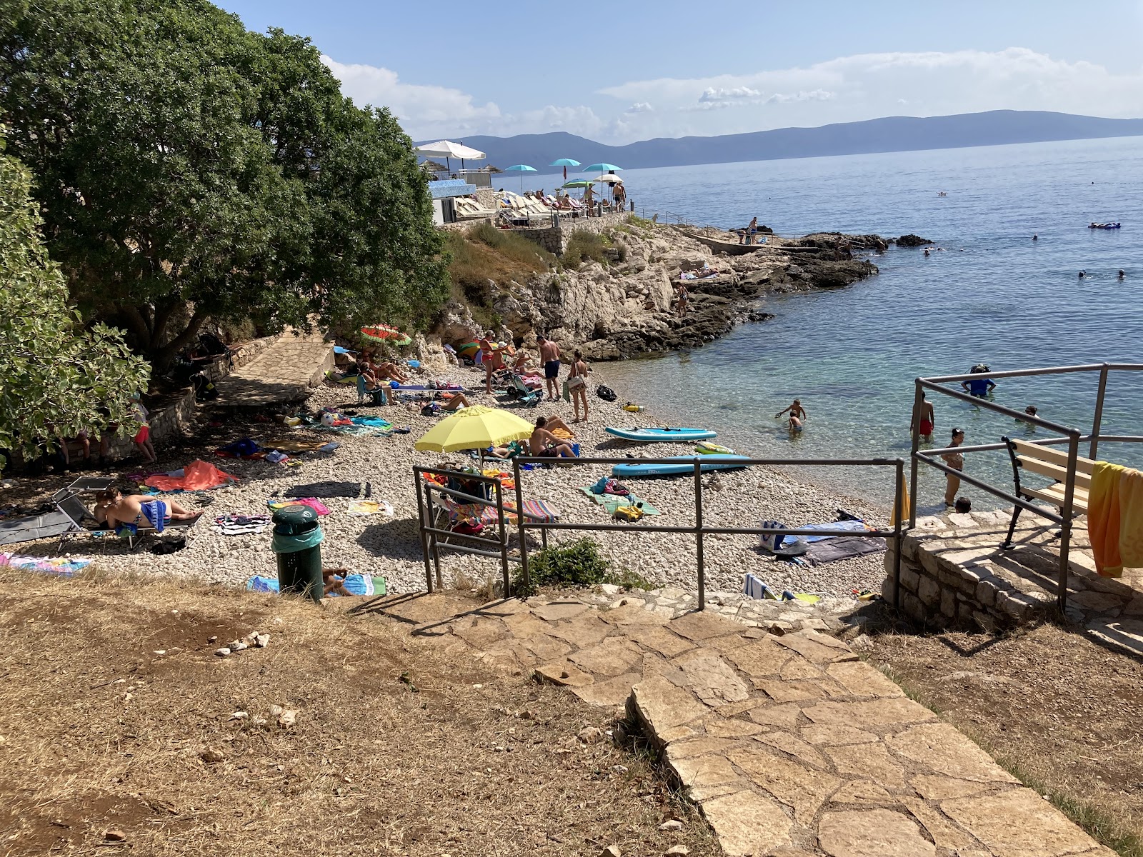Foto von Beach Sveta Marina mit beiger kiesel Oberfläche