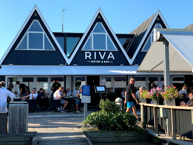 Riva Bistro & Bar