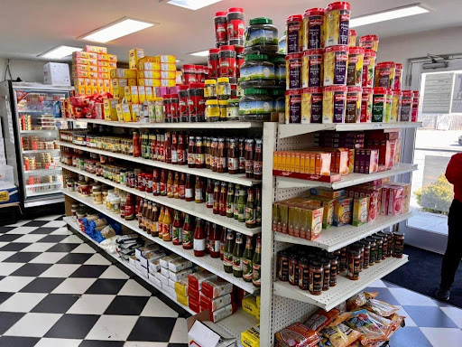 Grocery Store «Shalimar Halal Meat & Grocery», reviews and photos, 41 Middlesex Ave, Iselin, NJ 08830, USA