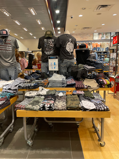 Clothing Store «Buckle», reviews and photos, 2615 Medical Center Pkwy Ste 1340, Murfreesboro, TN 37129, USA