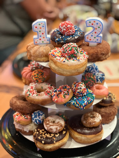 Donut Shop «Yum Yum Donuts», reviews and photos, 4351 Maine Ave, Baldwin Park, CA 91706, USA