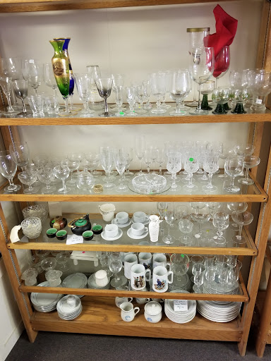 Thrift Store «F.U.M.C Thrift Store», reviews and photos, 38 Broadway, Bangor, PA 18013, USA