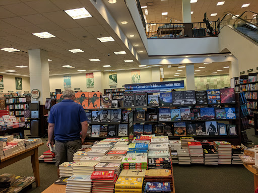 Book Store «Barnes & Noble Booksellers Ventura», reviews and photos, 4820 Telephone Rd, Ventura, CA 93003, USA
