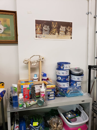 Thrift Store «SPCA Rummage Store», reviews and photos, 199 Zan Rd, Charlottesville, VA 22901, USA