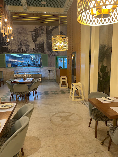 دار مبارك للماكولات البحرية والخليجية - مطعم