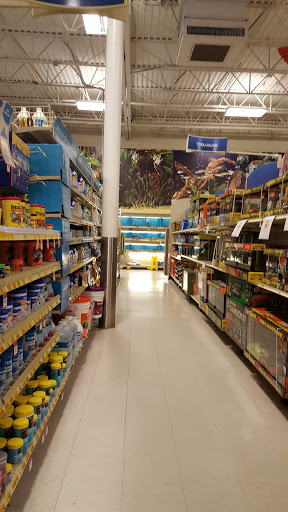 Pet Supply Store «PetSmart», reviews and photos, 650 Commerce Blvd, Scranton, PA 18519, USA