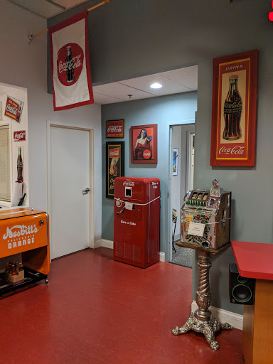 Furniture Store «Fashion Furniture», reviews and photos, 255 W El Paso Ave, Fresno, CA 93711, USA