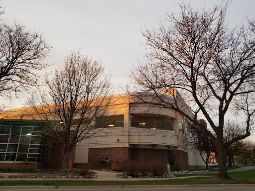 Recreation Center «Weber Leisure Center», reviews and photos, 9300 Weber Park Pl, Skokie, IL 60077, USA
