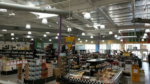 Wine Store «BevMo!», reviews and photos, 5717 Christie Ave, Emeryville, CA 94608, USA