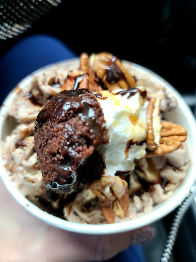 Ice Cream Shop «Naturoll Creamery», reviews and photos, 4318 Butler St, Pittsburgh, PA 15201, USA