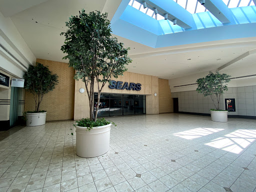 Shopping Mall «Lakeview Square Mall», reviews and photos, 5775 Beckley Rd, Battle Creek, MI 49015, USA