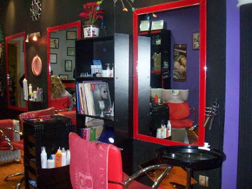 Salón de Peluquería Nuevo Estilo en Martos, Jaén