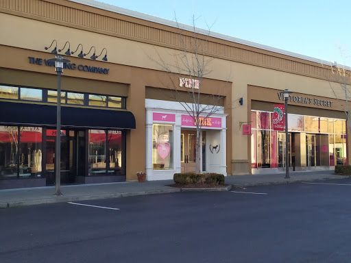 Shopping Mall «The Streets of Tanasbourne», reviews and photos, 19350 NW Emma Way, Hillsboro, OR 97124, USA